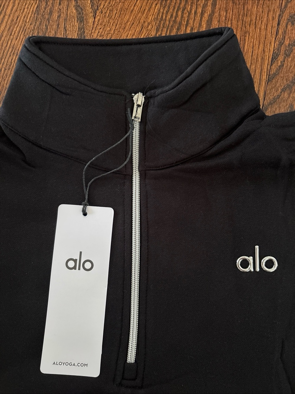ALO Yoga Men’s Black Half-Zip Pullover Sweatshirt - Picture 7 of 9